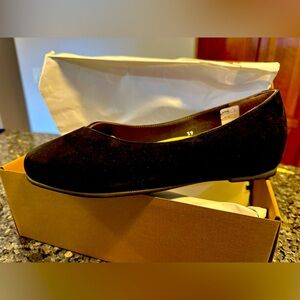 Calla - Comfort Flats for Bunions - Black Leather Suede - Never Worn